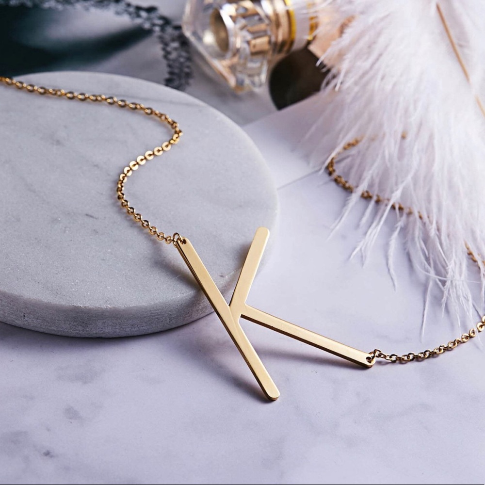 SAVVY CIE JEWELS 💎 NECKLACE 💖